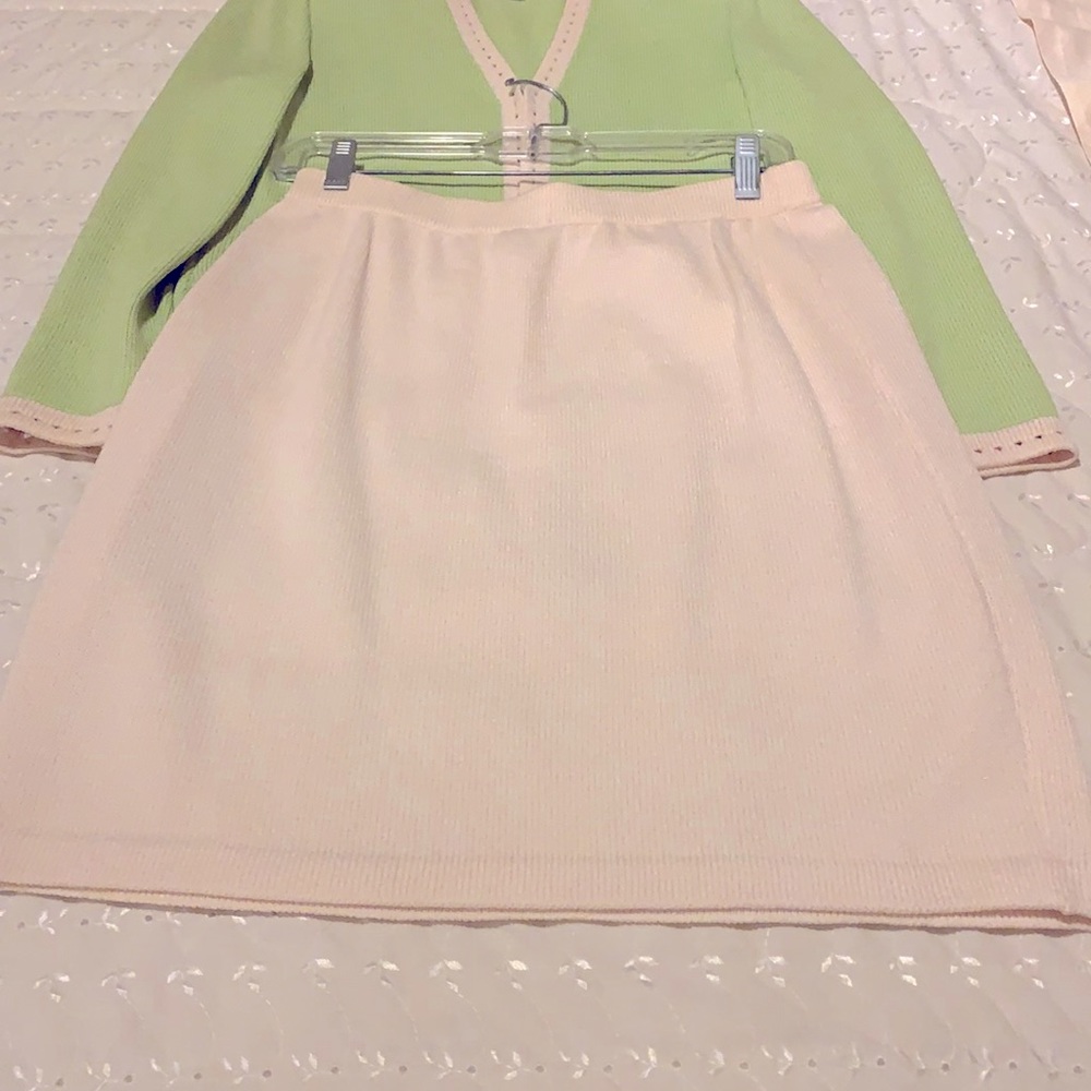 St John knit skirt